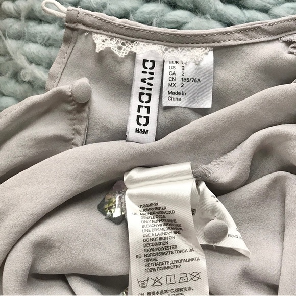 H&M DIVIDED sheer grey top with clear crystal embellishments short sleeve Size 2 - Picture 9 of 15